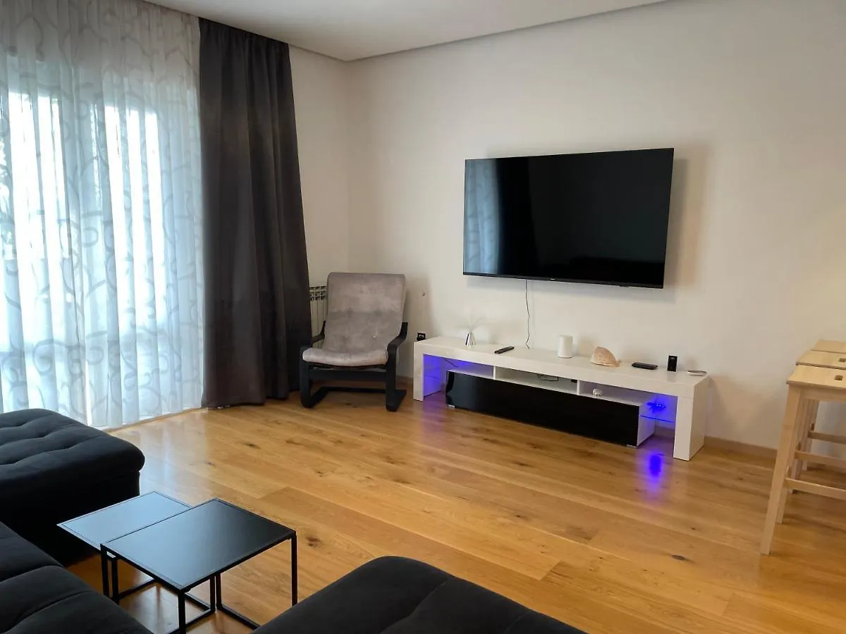 Apartment Mateo トロギール